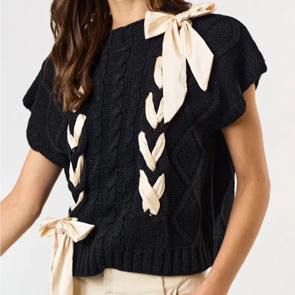 Braided Short Sleeve Sweater - Picture 2 of 7